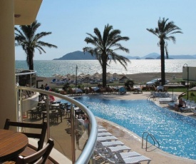 Sunset Beach Club Poseidon 01