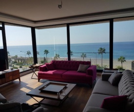 Arnelya Beach Penthouse 285m2