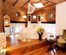 The White Swan Suites Beyoglu