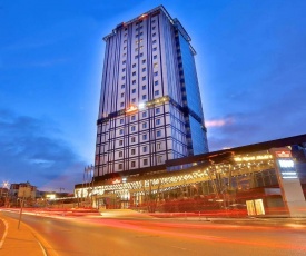 TRYP by Wyndham Istanbul Basın Ekspres