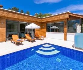 Villa Bella 2 Sleeps 4 Isolated Honeymoon Heated Pool