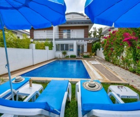 Villa Mozaik - 3 Bedroom Holiday Villa in Çalış