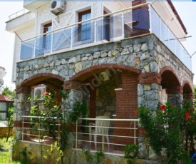 Barış Manço bulvarı villa