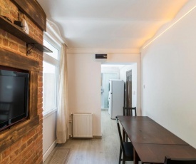 Beautiful 2BR House w/AC 400meters Taksim Square