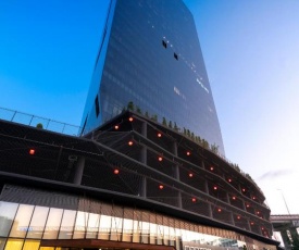 Centro Westside by Rotana