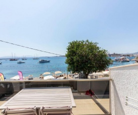 Charming Seafront Apartment with Excellent Sea View in the Heart of Bodrum
