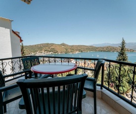 Colorful Home with Fantastic Sea View near Sea in Fethiye