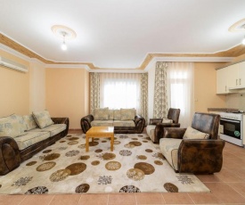 Cozy Apartment with Shared Fitness Center in Antalya