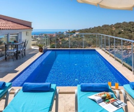 Dahlia Penthouse - Beautiful Luxurious Private Pool Fantastic Harbour Views