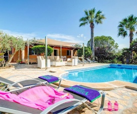 Doganyuva Villa Sleeps 6 Air Con