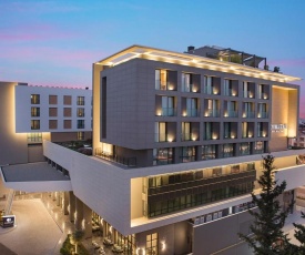 Doubletree By Hilton Antalya City Centre