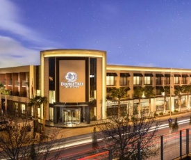 DoubleTree By Hilton Izmir Airport