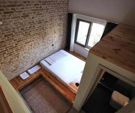 FLANEUR HOSTEL