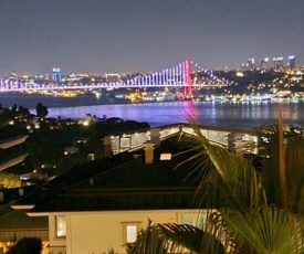 Full Bosphorus view new 3 bedroom apartment beside Çamlıktepe Park in famous Uskudar on the Asian side of Istanbul