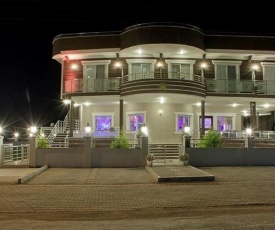 Geyi̇kli̇ Sunshi̇ne Hotel