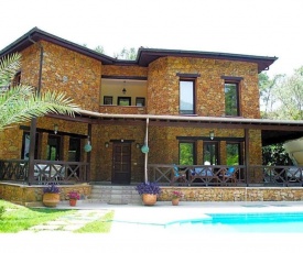 Gocek Villa Sleeps 6 Pool WiFi