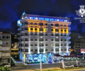 Grand Atakum Hotel