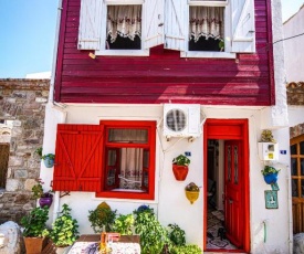 Grape Island Bozcaada Guest House