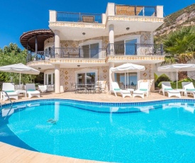 Kalkan Villa Sleeps 10 Pool Air Con WiFi