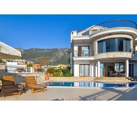 Kalkan Villa Sleeps 10 Pool Air Con WiFi