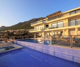 Kalkan Villa Sleeps 12 Pool WiFi