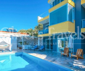 Kalkan Villa Sleeps 2 with Pool Air Con and WiFi