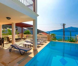 Kalkan Villa Sleeps 6 Pool Air Con WiFi