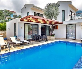 Kalkan Villa Sleeps 6 Pool Air Con WiFi