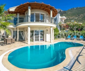 Kalkan Villa Sleeps 6 Pool Air Con WiFi