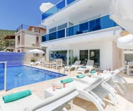 Kalkan Villa Sleeps 6 Pool Air Con WiFi T429207