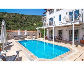 Kalkan Villa Sleeps 6 Pool WiFi