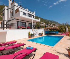 Kalkan Villa Sleeps 6 with Pool Air Con and WiFi