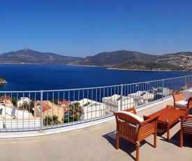 Kalkan Villa Sleeps 8 Pool Air Con WiFi