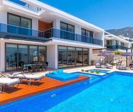 Kalkan Villa Sleeps 8 Pool Air Con WiFi