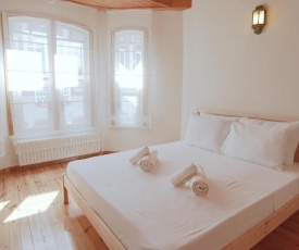 Lovely Flat near Vibrant Attractions in Balat, Fatih