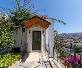 Lovely House with Superb View of Bodrum in Gumusluk