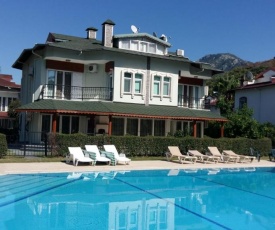 LUXURY ALANYA VILLA DiMÇAYINDA