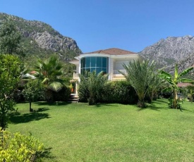 Luxury Villa for rent in Kemer, Göynük