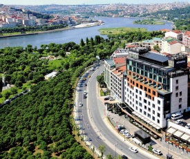 Mövenpick Istanbul Hotel Golden Horn