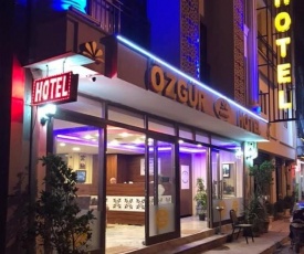 Özgür Hotel