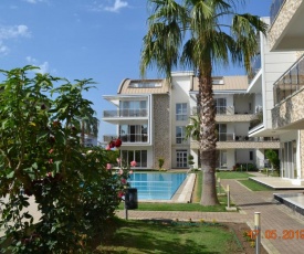 Antalya belek elegant golf residence second floor 4 bedrooms pool view close to center