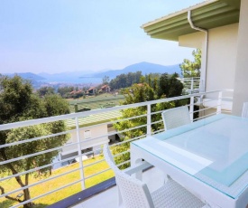 Peaceful Duplex with Splendid View & Shared Pool in Gocek