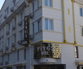 Piyes Otel