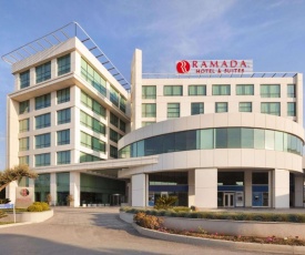 Ramada Hotel & Suites by Wyndham Izmir Kemalpasa