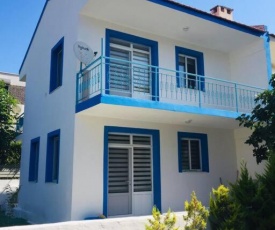 Refreshing House with Garden in the Heart of Alacati