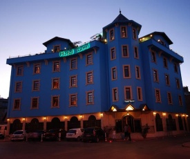 Rumi Hotel