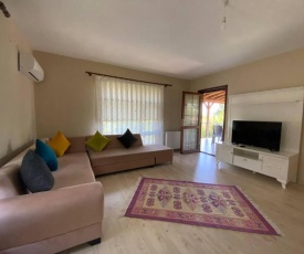 Sapanca villa yanıkköy orman dibi 4+1 müstakil